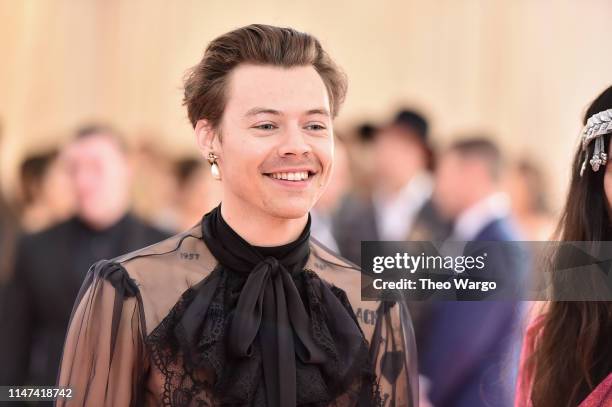 123 Met Gala 2019 Harry Styles Photos High Res Pictures Getty Images 123-met-gala-2019-harry-styles-photos-high-res-pictures-getty-images