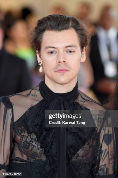 Harry Styles attends The 2019 Met Gala Celebrating Camp: Notes On Fashion at The Metropolitan Museum of Art on May 06, 2019 in New York City.