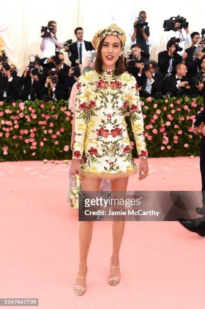 industrialisere Pointer Settle Alexa Chung attends The 2019 Met Gala Celebrating Camp: Notes on... News  Photo - Getty Images