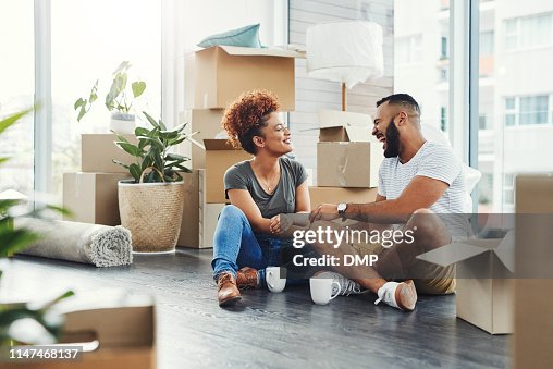Het creëren van blijvende herinneringen in hun nieuwe nest Het creëren van blijvende herinneringen in hun nieuwe nest