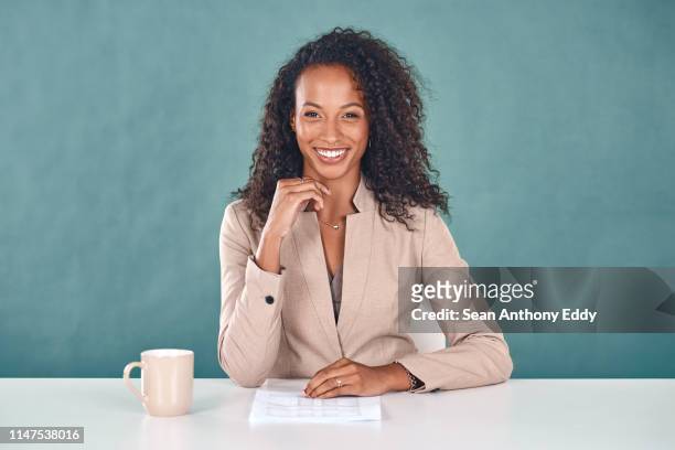 bringing you the news - television host stock pictures, royalty-free photos & images