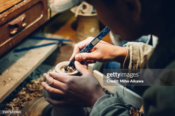 craftsmanship in japan - traditional craftsman stock pictures, royalty-free photos & images