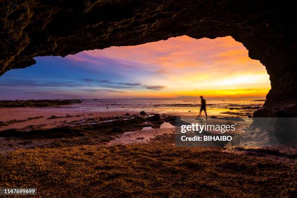 volcanic island of weizhou island in guangxi - guangxi-zhuang-autonomous-region-china stock pictures, royalty-free photos & images