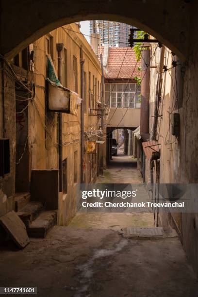 Alley Asia Photos and Premium High Res Pictures - Getty Images