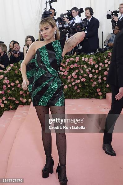 Miley Cyrus Arrives At The 2019 Met Gala Celebration Camp At The miley-cyrus-arrives-at-the-2019-met-gala-celebration-camp-at-the