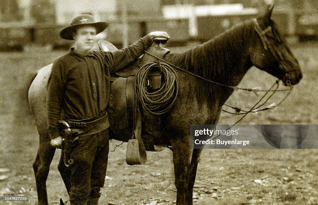 Arizona Sheriff With Revolver Ca 1880S-1890S.