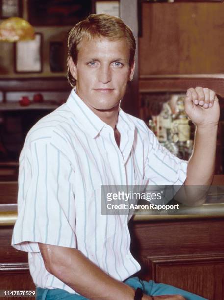 Cheer star Woody Harrelson poses for a portrait in October 1983 in Los Angeles, California.