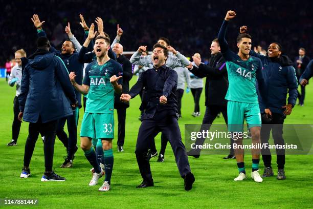 Tottenham Hotspur manager Mauricio Pochettino celebrates at full-time following the UEFA Champions League Semi Final second leg match between Ajax...