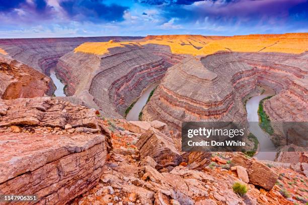 goosenecks state park in utah - river bend land feature stock pictures, royalty-free photos & images