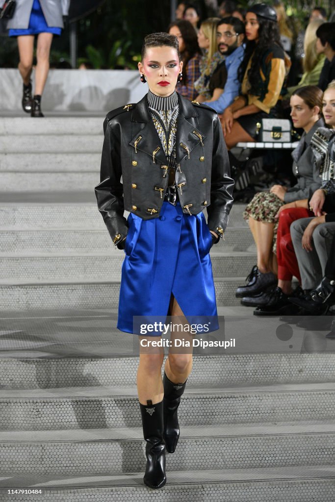 Louis Vuitton Cruise 2020 Fashion Show