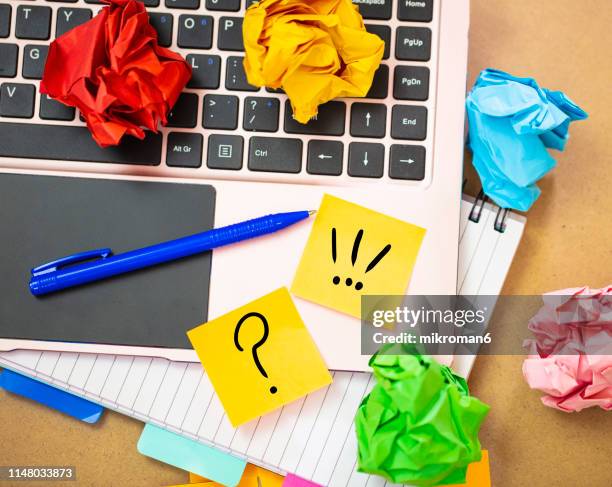 Computer Shrug Photos and Premium High Res Pictures - Getty Images