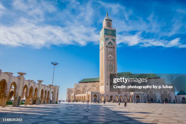 hassan ii mosque - casablanca - casablanca photos et images de collection