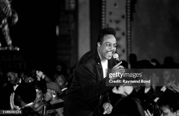 Singer Peabo Bryson performs at the Regal Theater in Chicago, Illinois in December 1991.