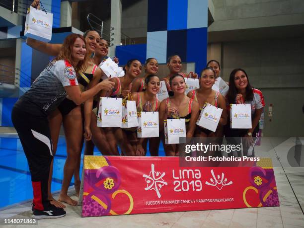 Peruvian team of synchronized swimming at the Aquatic Centre of the National Sports Village presentation to the Peruvian Swimming Federation and to...