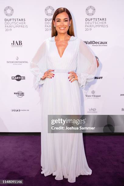 Jana Ina Zarrella attends the Duftstars 2019 at Rheinterrasse on May 09, 2019 in Duesseldorf, Germany.