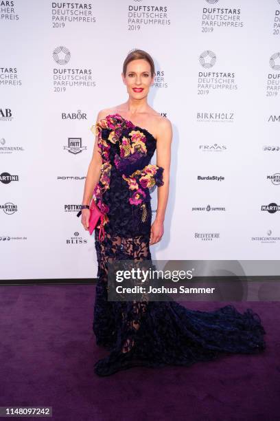 Lisa Martinek attends the Duftstars 2019 at Rheinterrasse on May 09, 2019 in Duesseldorf, Germany.