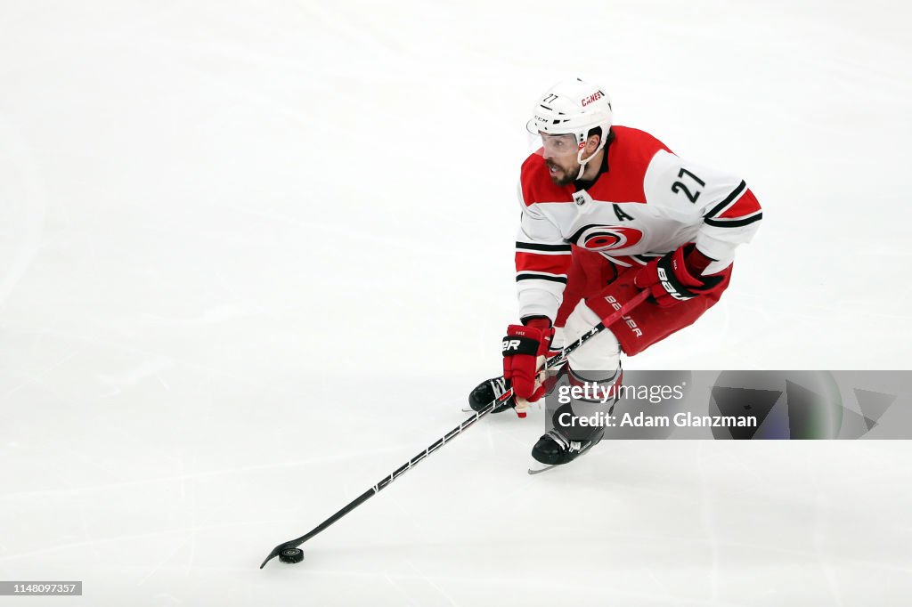 Carolina Hurricanes v Boston Bruins - Game One