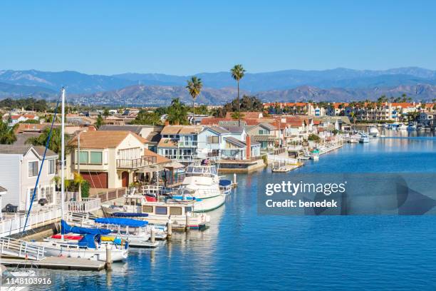 waterfront houses in oxnard california usa - oxnard imagens e fotografias de stock