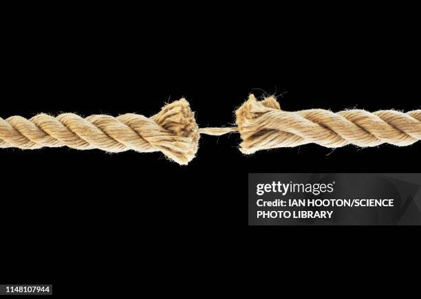 breaking rope - rip science stock pictures, royalty-free photos & images