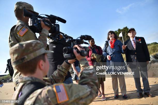 George Chall George Chall Photos and Premium High Res Pictures - Getty Images