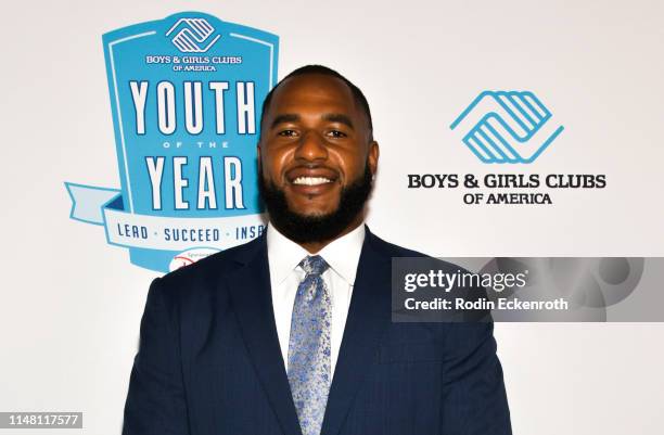 Defensive end Anthony Lanier attends the Boys & Girls Clubs of America's Annual Pacific Youth of the Year Celebration Honoring Mario Lopez at The...