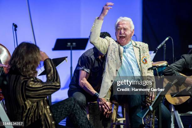 Charlie Bisharat Photos and Premium High Res Pictures Getty Images