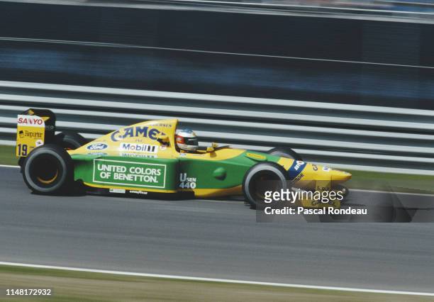 Michael Schumacher from Germany drives the Camel Benetton Ford Benetton B192 Ford HB V8 during the Canadian Grand Prix on 14 June 1992 at the...