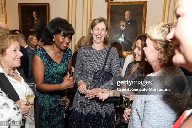 Amanda Innes 66 Andrea Willis Stock Photos, High-Res Pictures, and Images - Getty Images