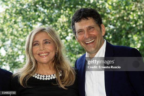 Mara Venier and Fabrizio Frizzi attend the "La Partita del Cuore 2011" press Conference at Circolo Sportivo RAI on May 27, 2011 in Rome, Italy.