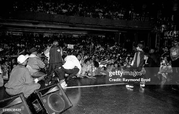 Mac Daddy Rapper 366 Kris Kross Photos & High Res Pictures - Getty Images
