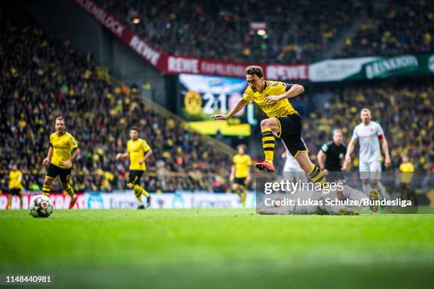 Thomas Delaney of Dortmund in action during the Bundesliga match between Borussia Dortmund and Fortuna Düsseldorf at Signal Iduna Park on May 11,...
