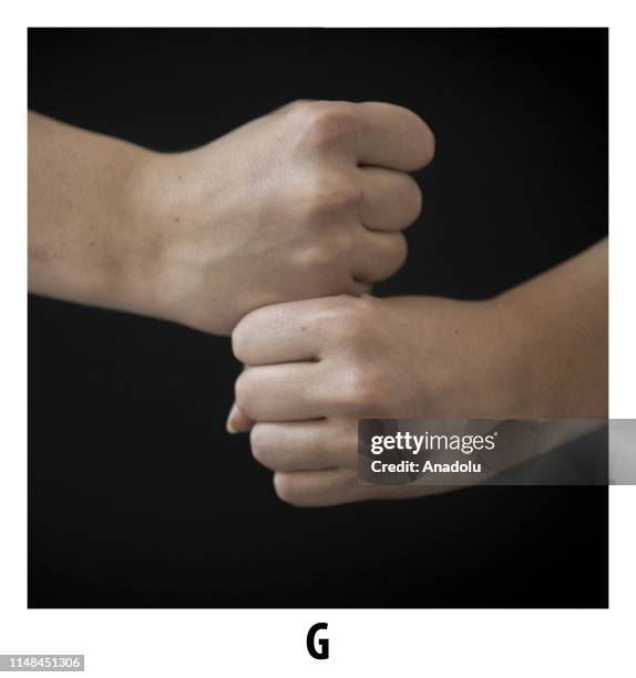 G Sign 49 Sign Language G Stock Photos, High-Res Pictures, and Images - Getty ...