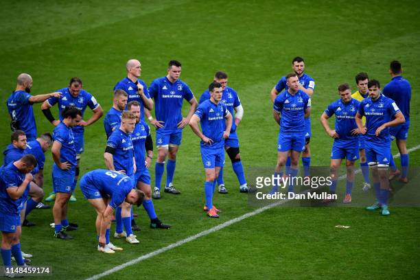 Leinster players look dejected after the Champions Cup Final match between Saracens and Leinster at St. James Park on May 11, 2019 in Newcastle upon...