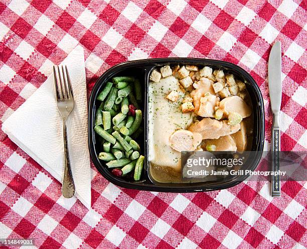 usa, new jersey, jersey city, close up of tv dinner on checked table cloth - ready meal fotografías e imágenes de stock