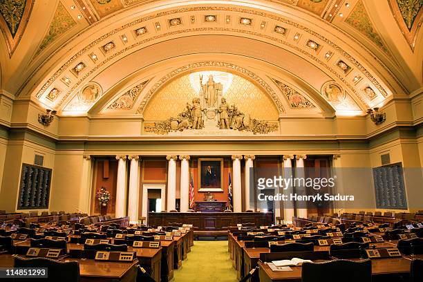usa, minneapolis, minnesota, state capitol building interior - wisconsin flag stock pictures, royalty-free photos & images