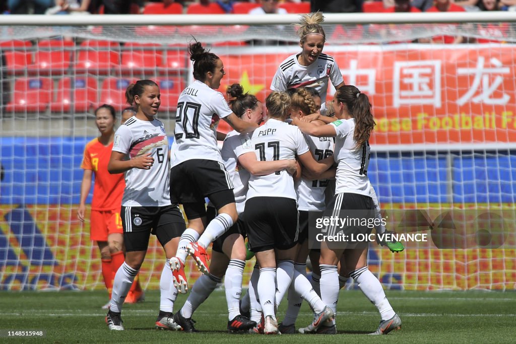 TOPSHOT-FBL-WC-2019-WOMEN-MATCH3-GER-CHN