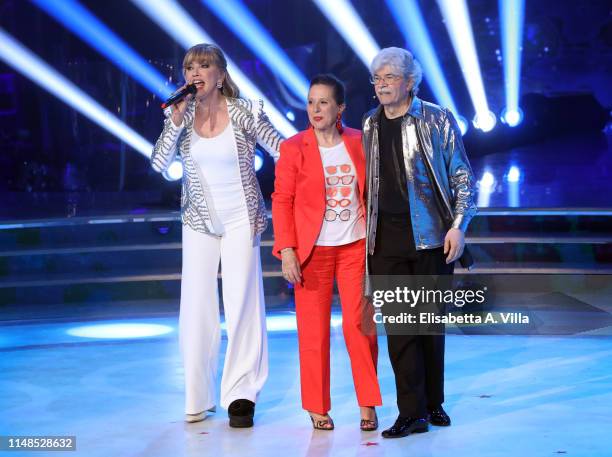 Roman Razzi 12 Maria Carlucci Stock Photos, High-Res Pictures, and Images - Getty ...