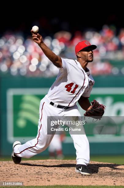 Joe Ross of the Washington Nationals pitches against the San Diego Padres at Nationals Park on April 28, 2019 in Washington, DC.