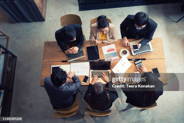 top view business people teamwork meeting design ideas collaboration at meeting room - working on laptop in train top view imagens e fotografias de stock