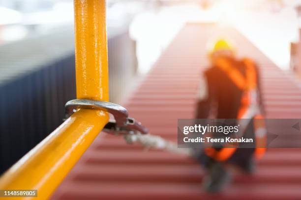 Scaffold Guys Ropes 621 Rope Scaffolding Stock Photos, High-Res Pictures, and Images ...