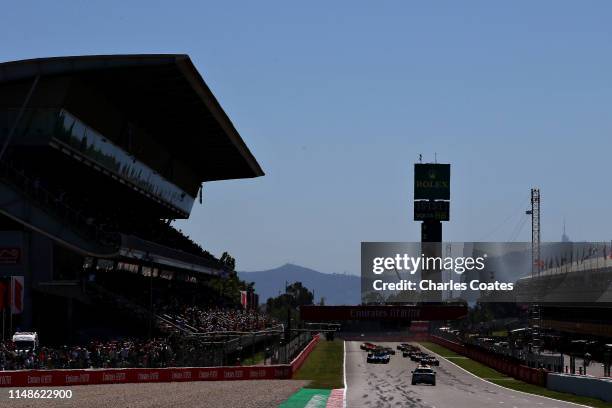 General view of the start during the F1 Grand Prix of Spain at Circuit de Barcelona-Catalunya on May 12, 2019 in Barcelona, Spain.