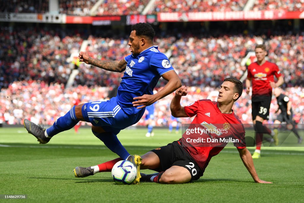 Manchester United v Cardiff City - Premier League