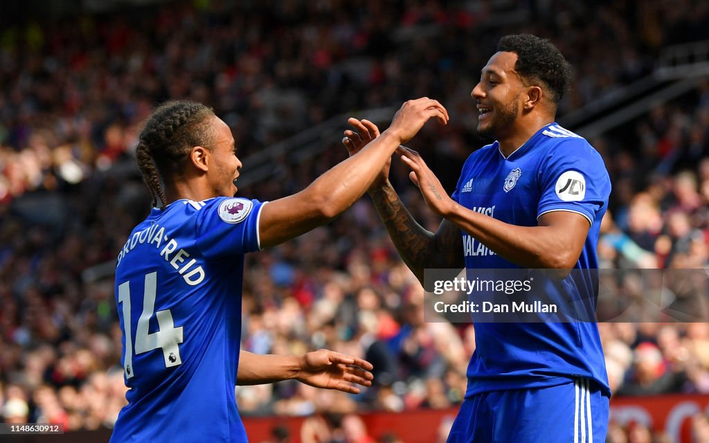 Manchester United v Cardiff City - Premier League