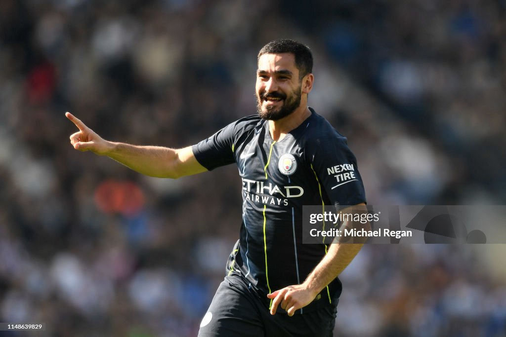 Brighton & Hove Albion v Manchester City - Premier League