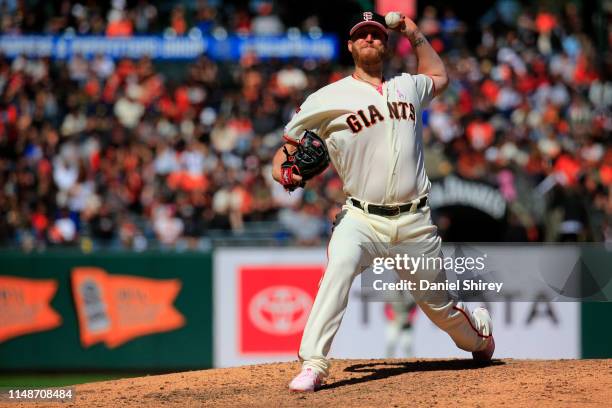 Will Smith of the San Francisco Giants pitches during the ninth inning against the Cincinnati Reds at Oracle Park on May 12, 2019 in San Francisco,...