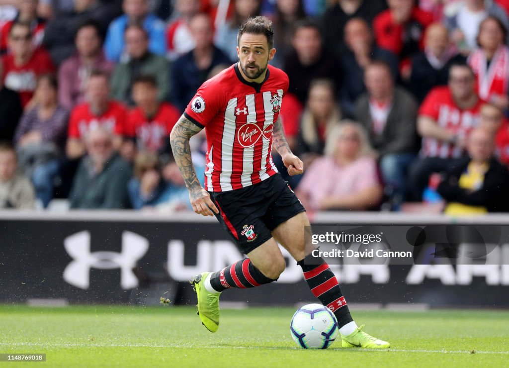 Southampton FC v Huddersfield Town - Premier League