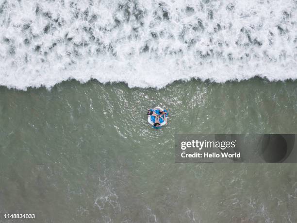 2,211 People Stranded At Sea Stock Photos, High-Res Pictures, and ...