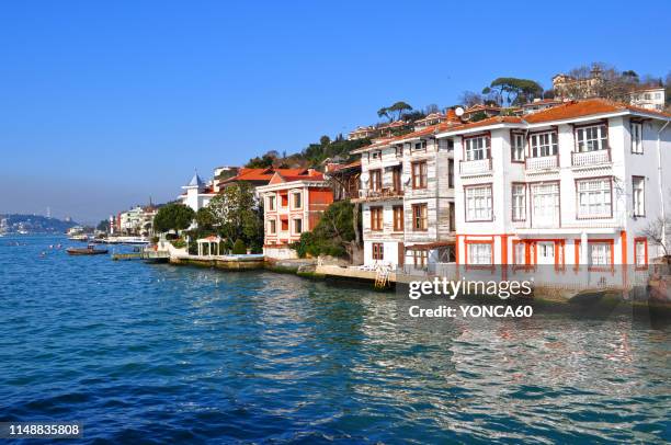 bosphorus mansions - historical istanbul stockfoto's en -beelden