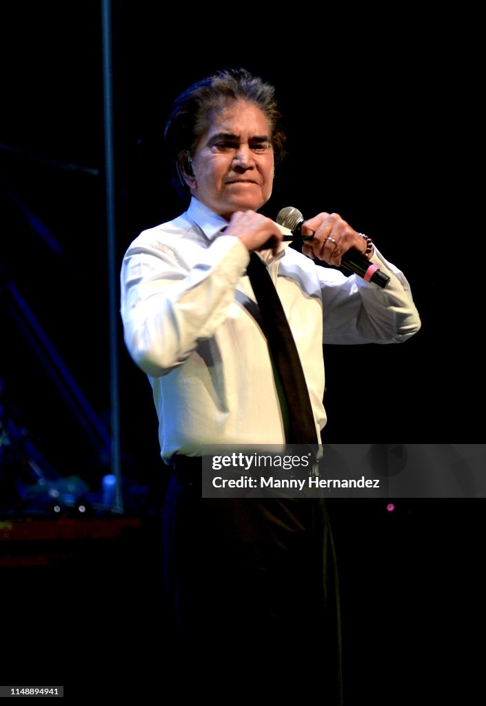 Jose Luis Rodriguez El Puma In Concert - Miami Beach, FL
