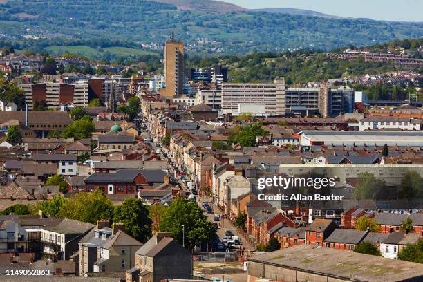 aerial view of the skyline of central newport in south wales - newport wales foto e immagini stock